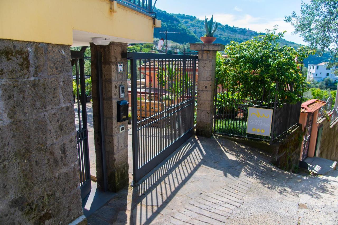 On' Michele Guest House Sorrento Exteriör bild